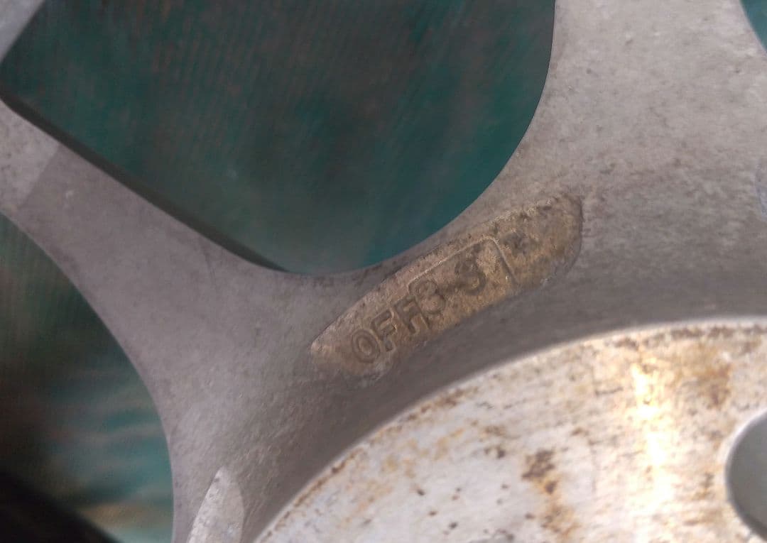 ウェッズスポーツ　tc-05 16インチ　2本