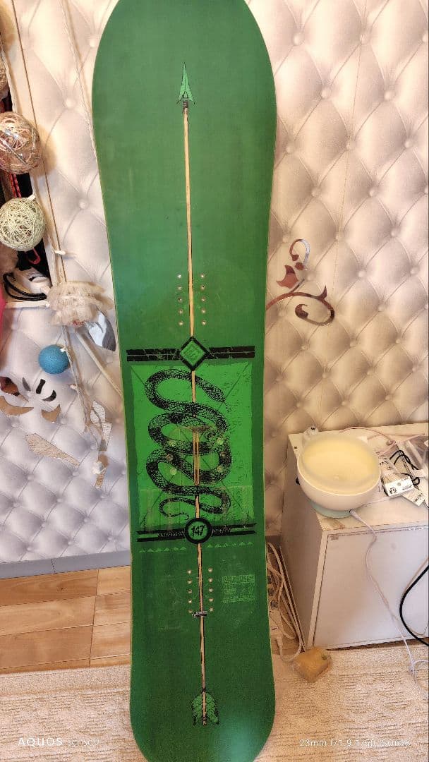 SALOMON、パウダーボード