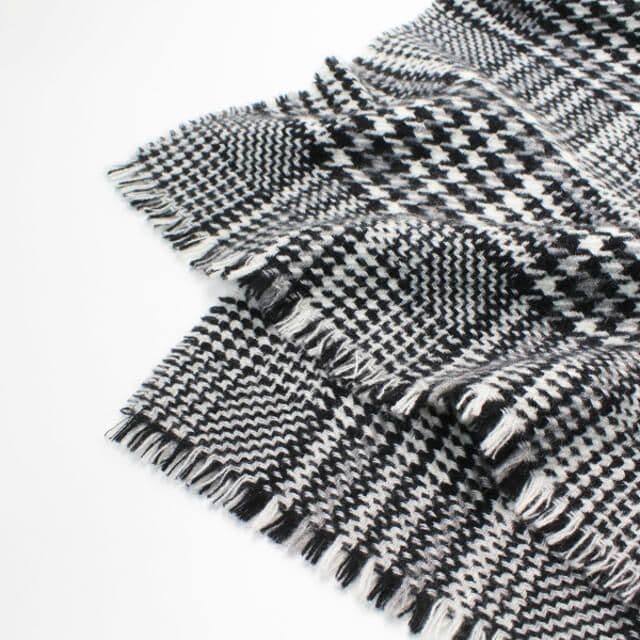 アパルトモンALONPI CHECK STOE