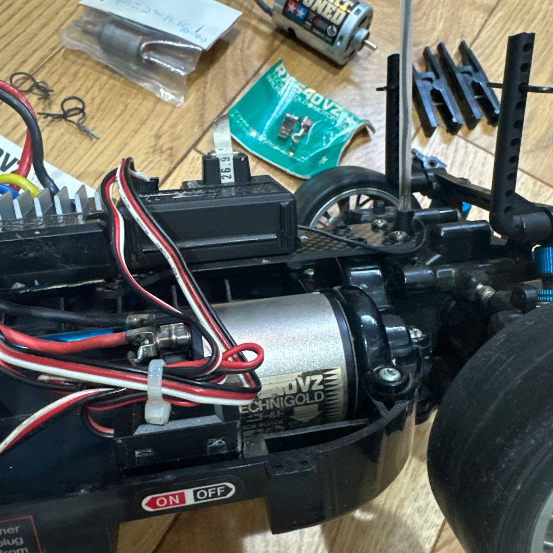 完動品　TT-01  Z4 プロポセット　テクニゴールド モーターおまけ付