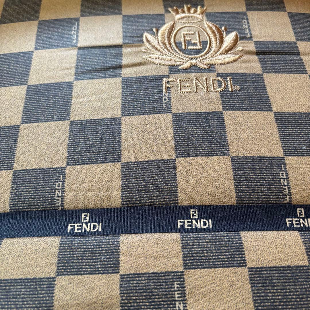 【スティッチ 】FENDI 綿・羊毛100%高級掛け布団