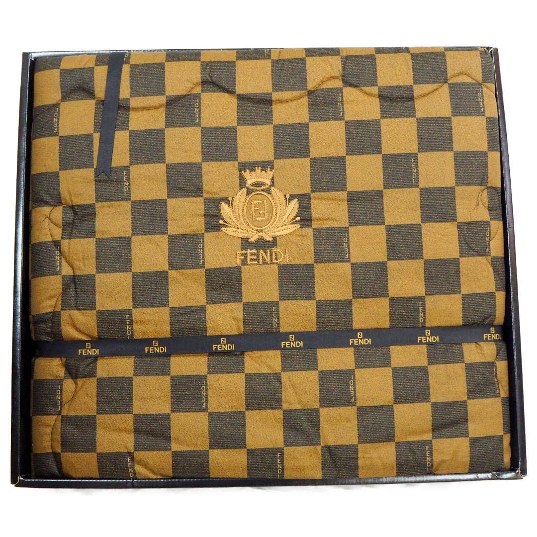 【スティッチ 】FENDI 綿・羊毛100%高級掛け布団