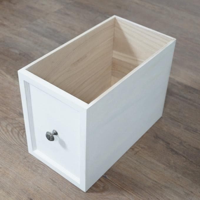 フォロー割【新品】 天然木 桐製 アンティーク調 スリムチェスト