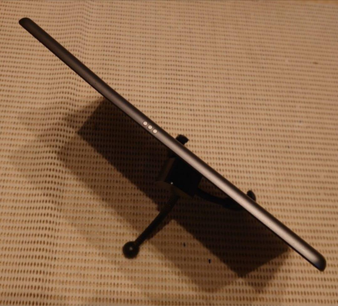 完動品iPad第8世代(A2270)本体32GBグレイ送料込FFLGW