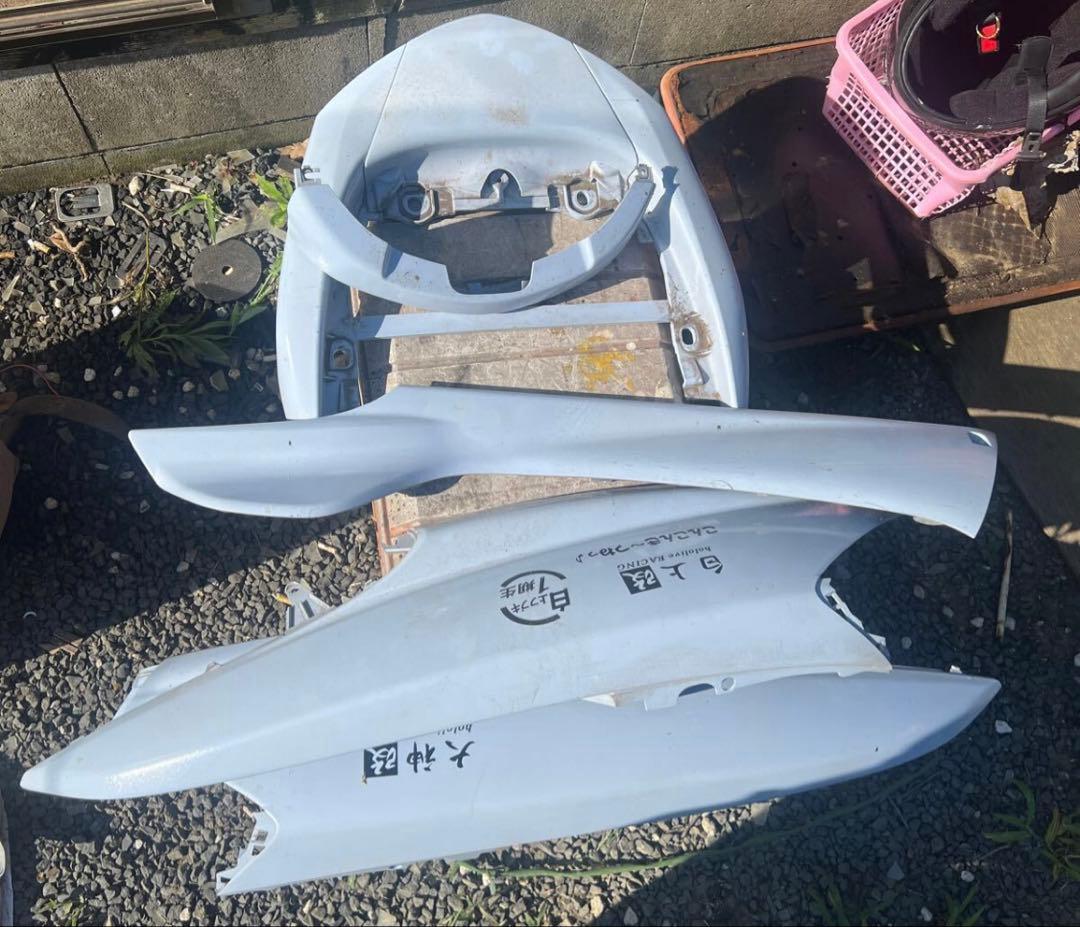 【メルカリ限定価格！】グランドマジェスティー250 sg15j カウル