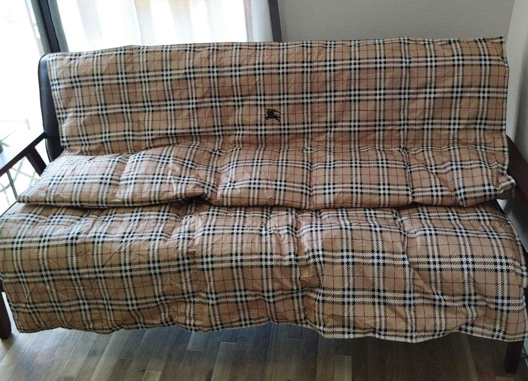 BURBERRY バーバリー ダウンケット 羽毛肌掛け布団　羽毛布団　肌掛布団