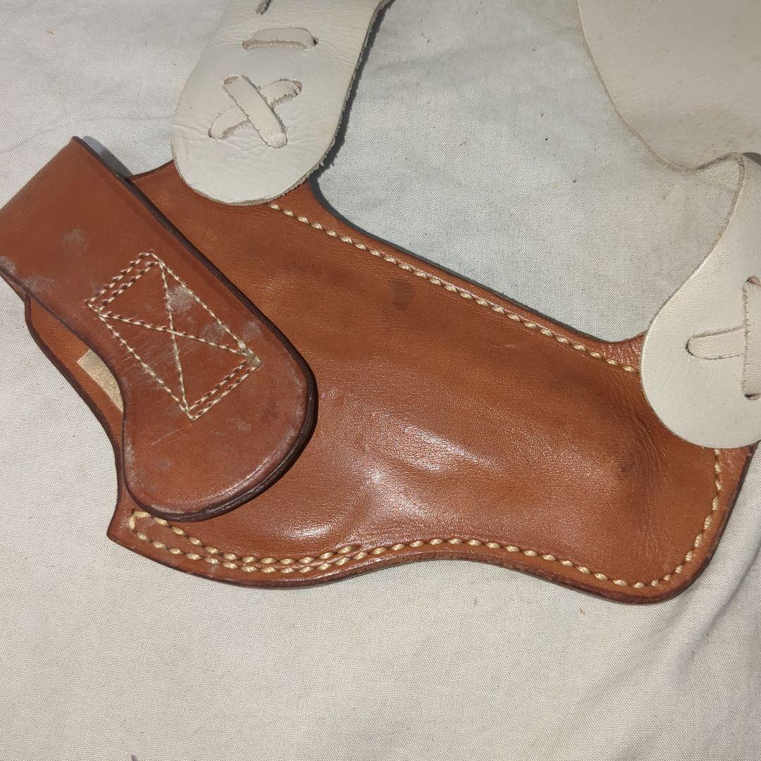 safariland　実物　小型ピストル用　本革レザーショルダーホルスター