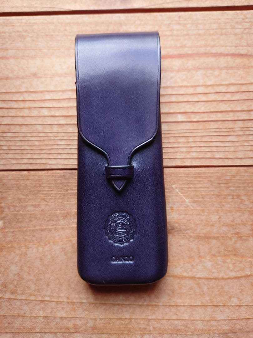 ガンゾGANZO　レザー3本差ペンケース　紫紺