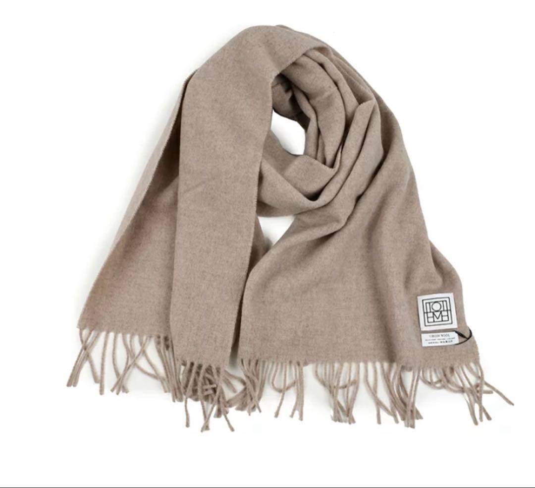 toteme超美品！定価25000円ヴァージンウールマフラー