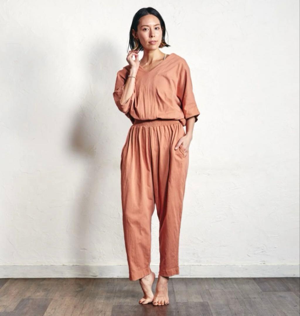 yinyang オールインワン コーラルピンク　ヨガ　オーガニックコットン