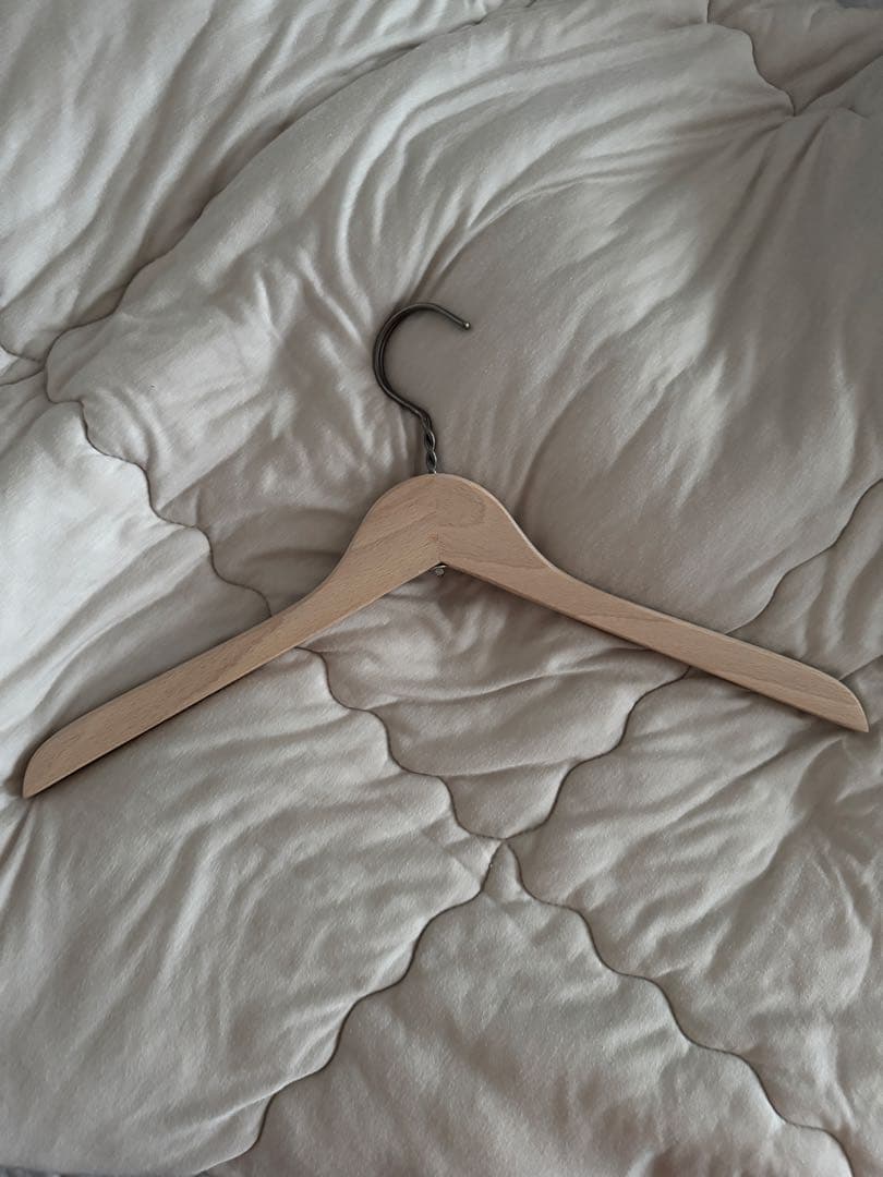 TENDERLOIN Signature line 天然木製ハンガー