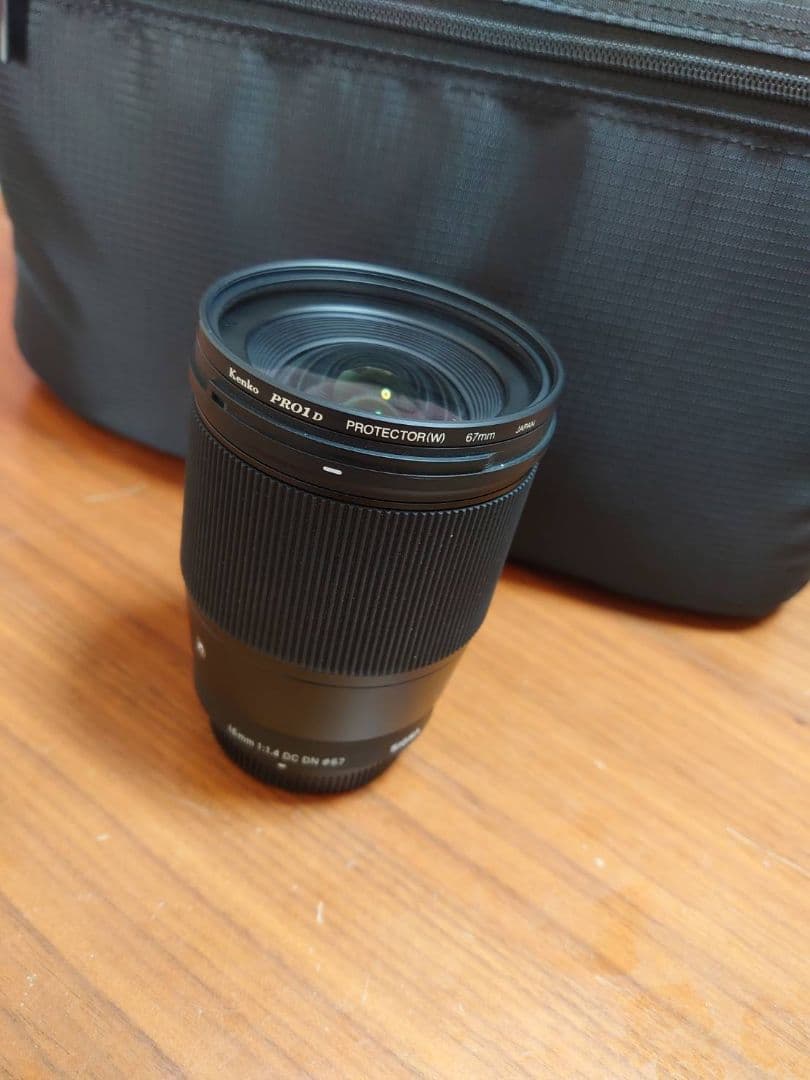 SIGMA シグマ　16mm f1.4 DCDN 単焦点レンズ