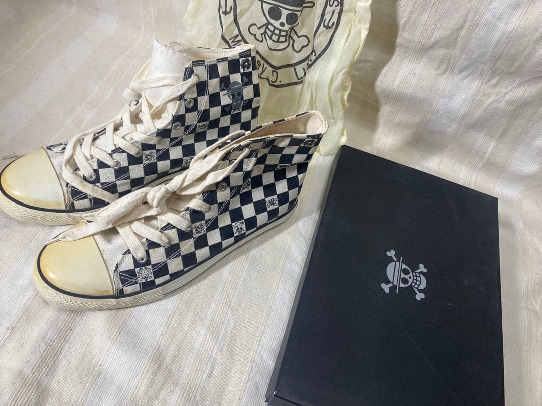 ONE PIECE スニーカー　（レア物）