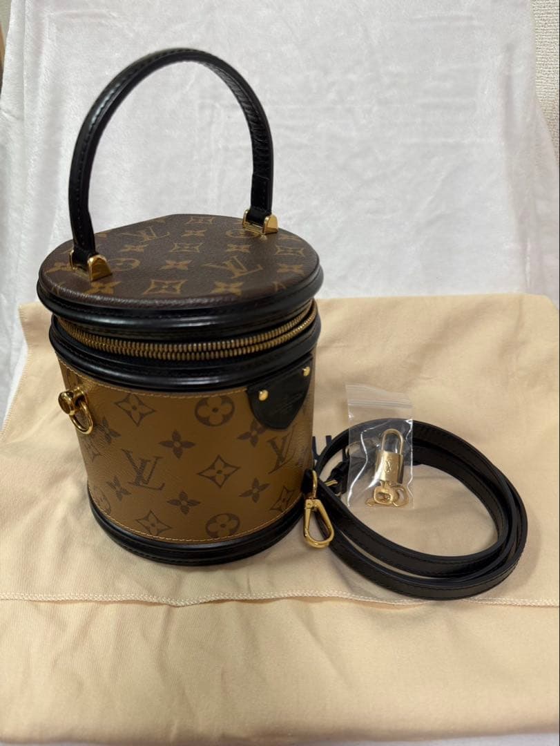 Louis Vuitton バケツ型バッグ　モノグラム・リバース カンヌ