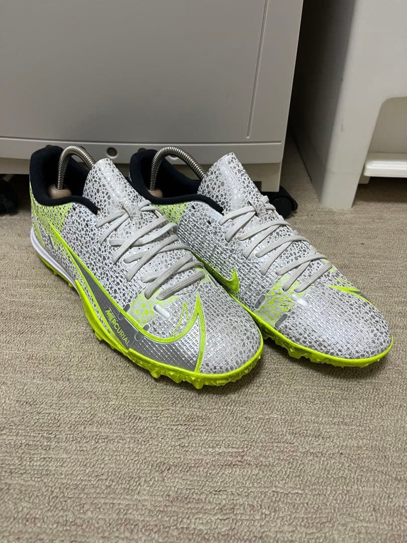 Nike マーキュリアル ヴェイパー 14 アカデミー TF 26.0cm