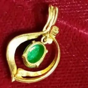 K18刻印あり✨ゴールド&ヒスイ&ダイヤモンドネックレストップ 本物 金