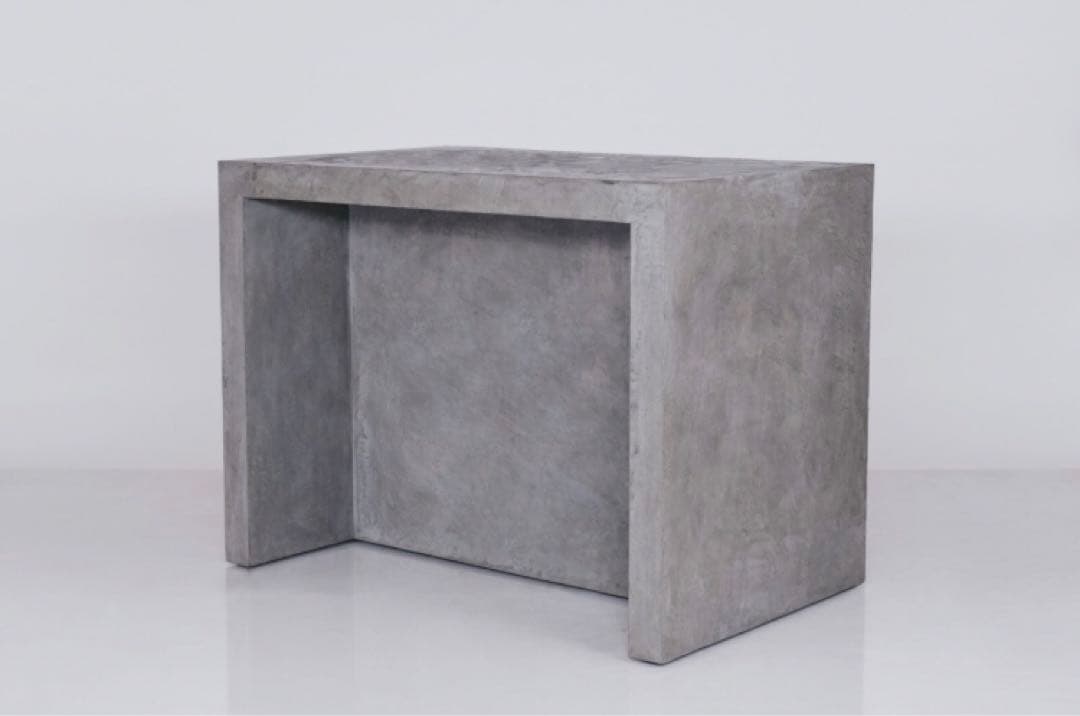 モルタル　家具　テーブル　コンクリート　薄塗りモルタル