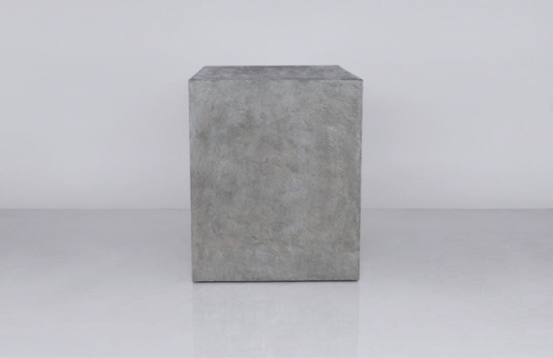 モルタル　家具　テーブル　コンクリート　薄塗りモルタル