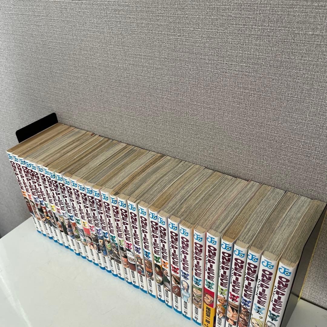 ワンピース 全巻 1巻〜112巻＋関連本　計124冊 ONE PIECE