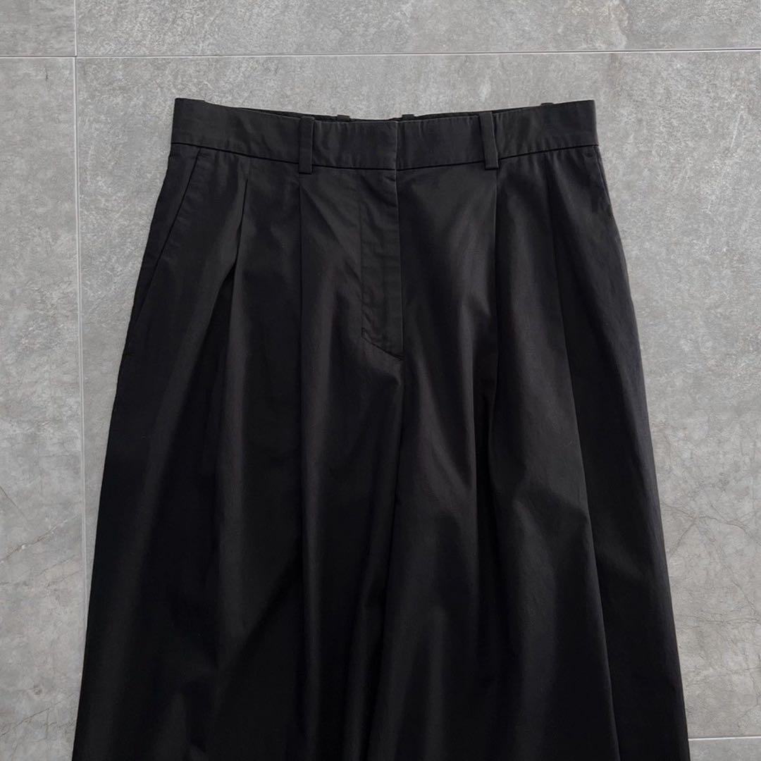 COS ワイドスラックス