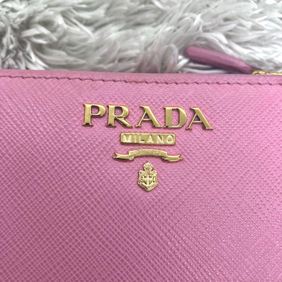 箱付き美品✨PRADA サフィアーノ メタルロゴ マルチカラー 二つ折り財布