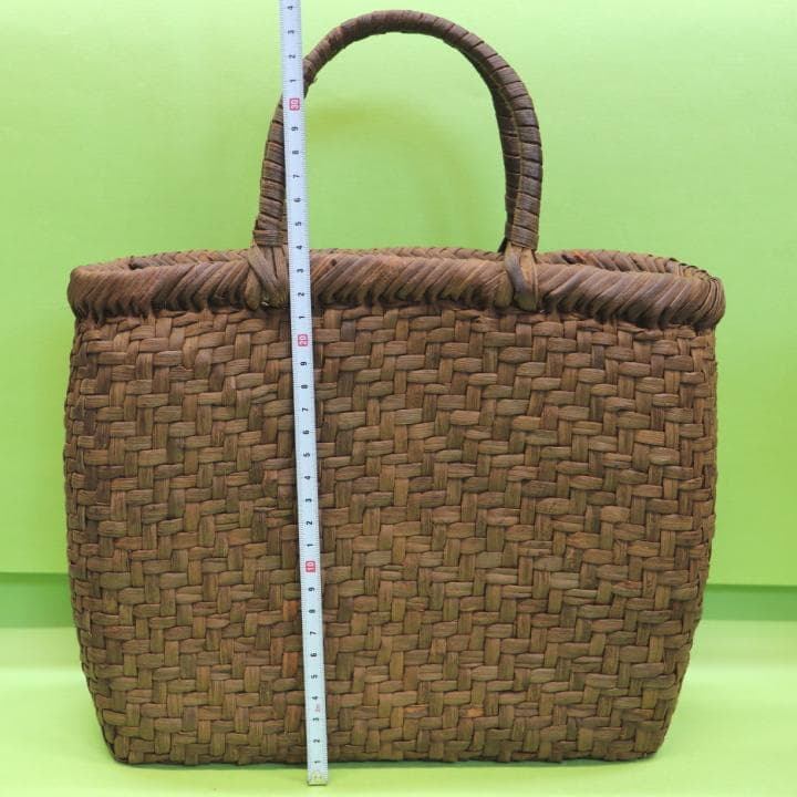 山葡萄製かごバッグ　未使用保管品