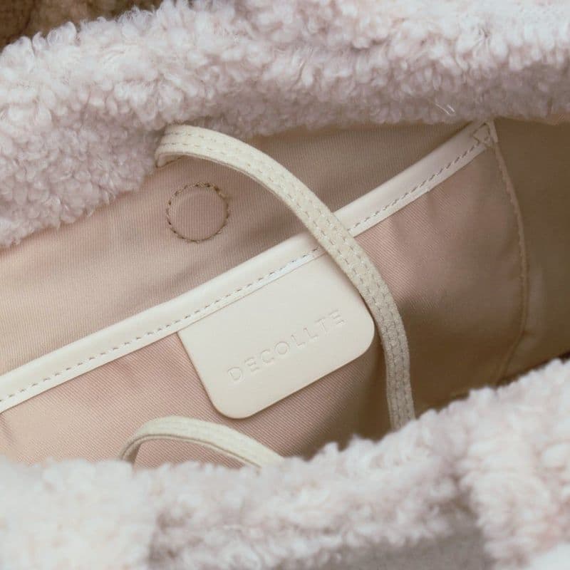 decollte accessory　モコバッグ　Mサイズ アイボリー　新色