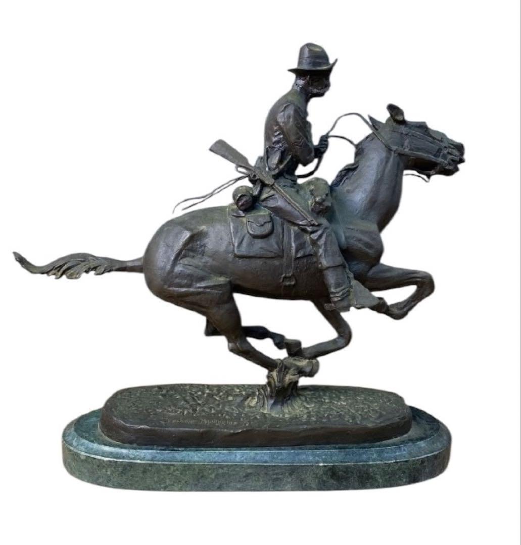 フレデリック・レミントン Frederic Remington 置物 金属製