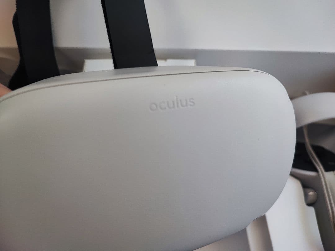  Quest 2 128GB +純正ケーブル+ 非純正ストラップ