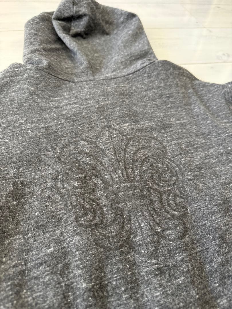 クロムハーツ　フード付きパーカー