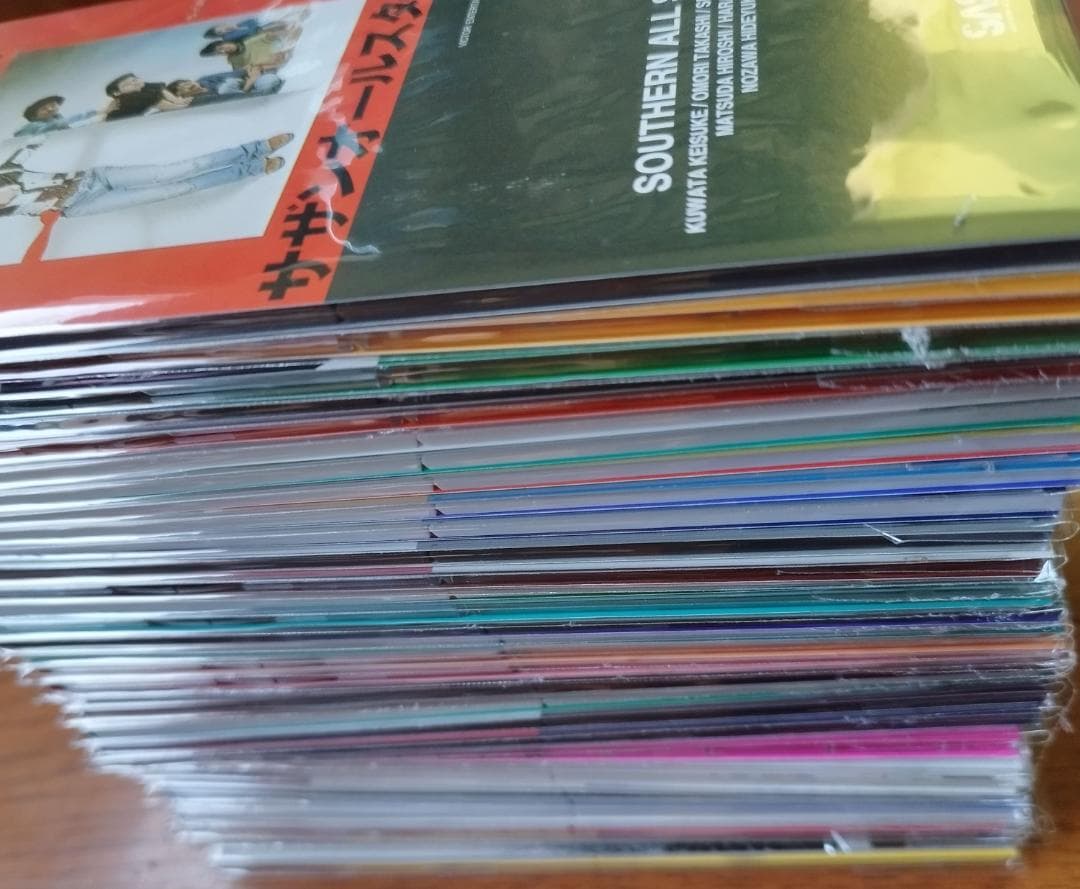 送料無料 完全限定　サザンオールスターズ 8cmCDシングル34枚BOXセット