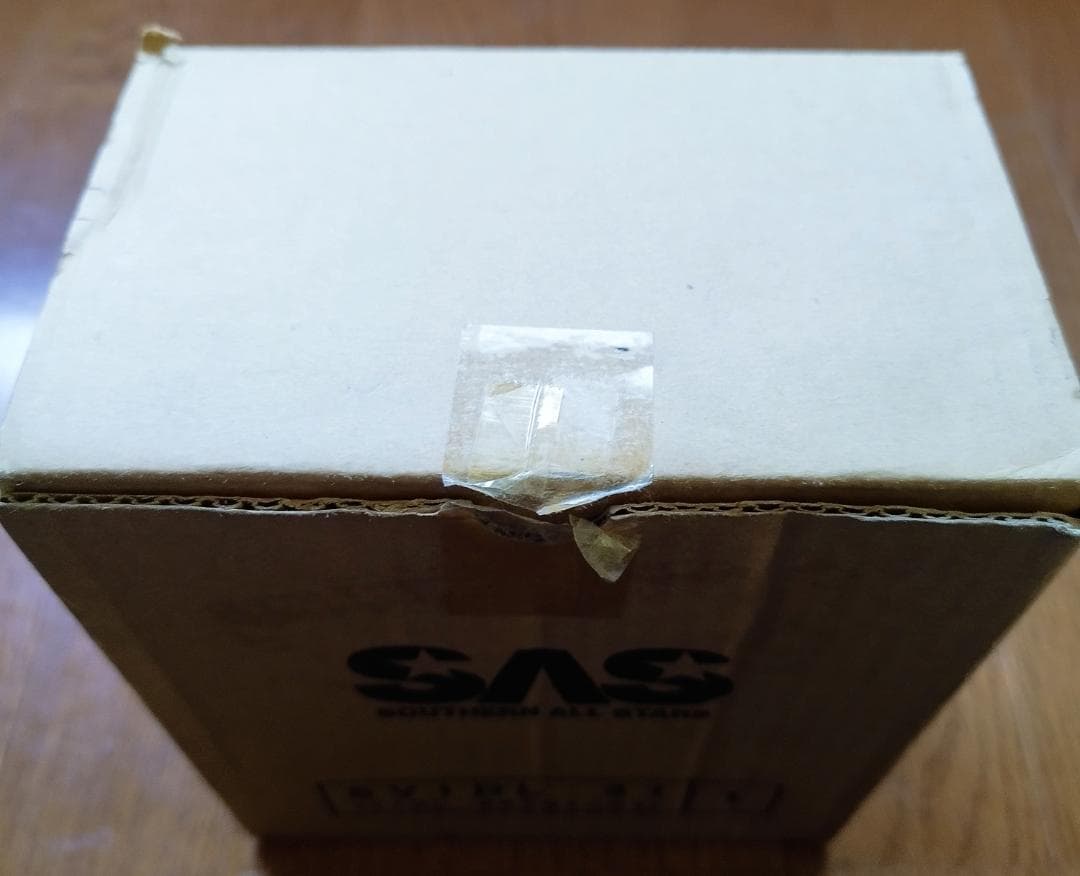 送料無料 完全限定　サザンオールスターズ 8cmCDシングル34枚BOXセット