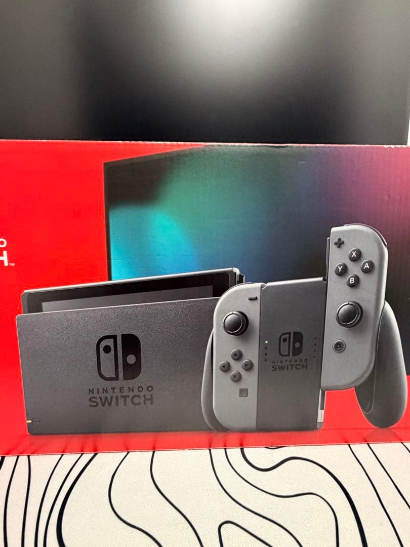 Nintendo Switch グレー 本体(Joyconは有機ELの白)