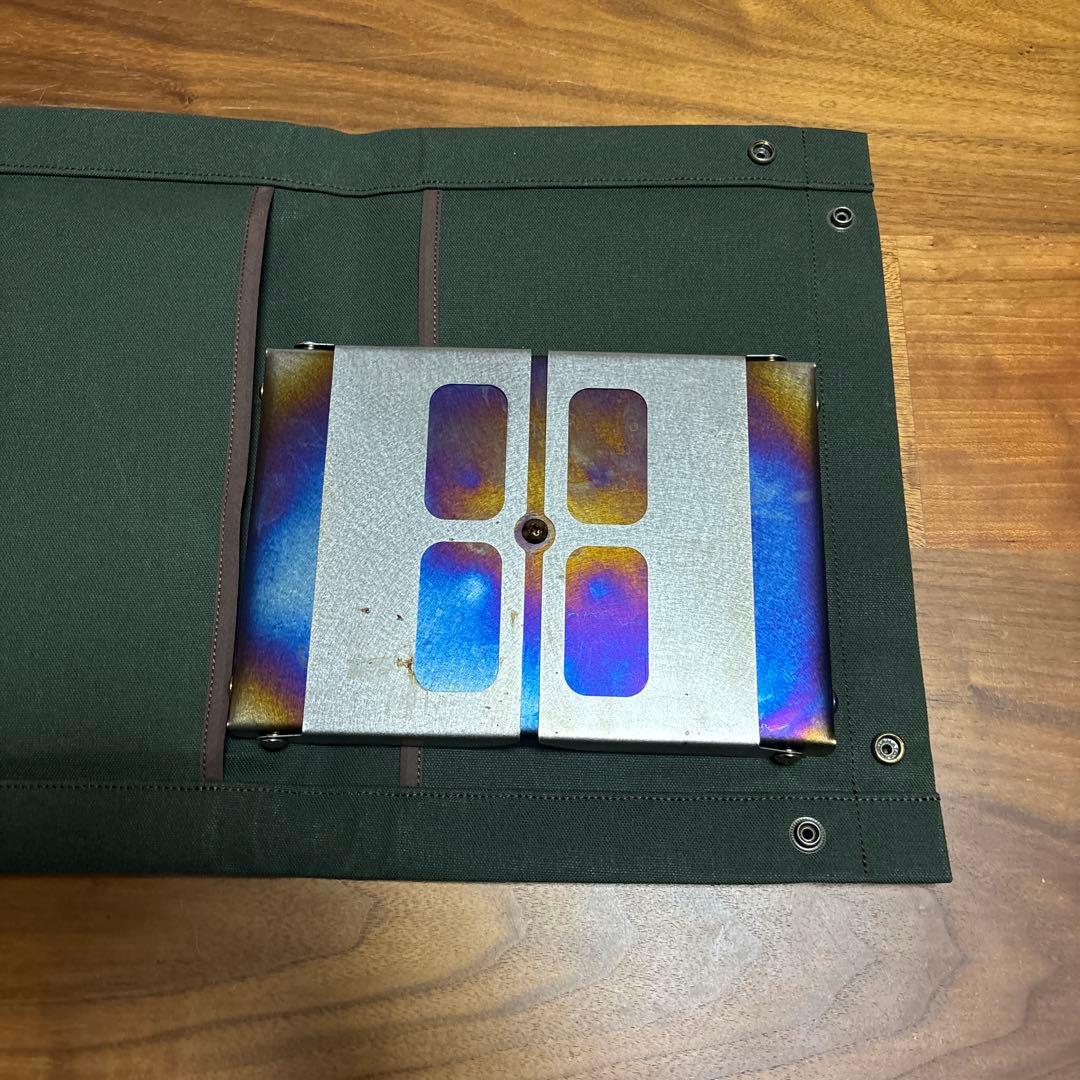 FireBookーTITAN焚火台