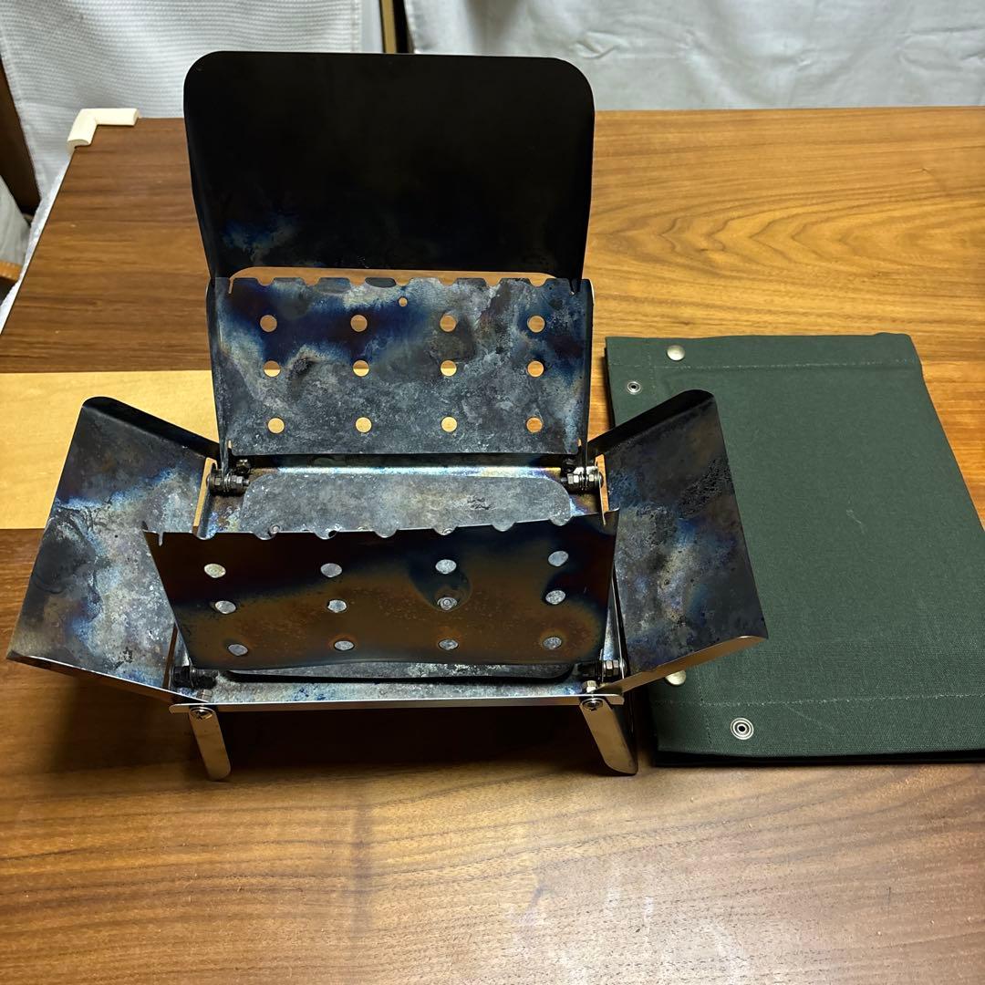 FireBookーTITAN焚火台