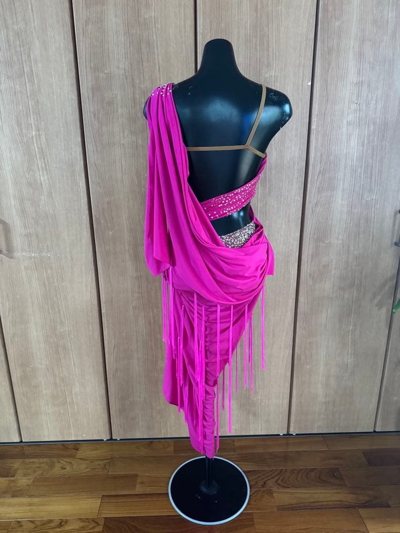 社交ダンス 競技ダンス　フリンジ付きドレス　ラテンドレス タカダンス