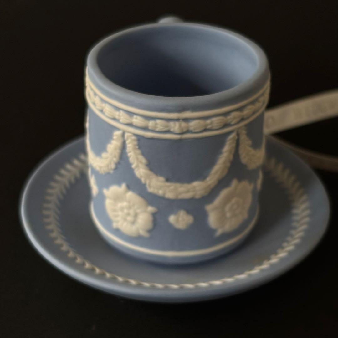 ウェッジウッド　ホリデーオーナメント　クリスマス　ティーポット　カップ＆ソーサー