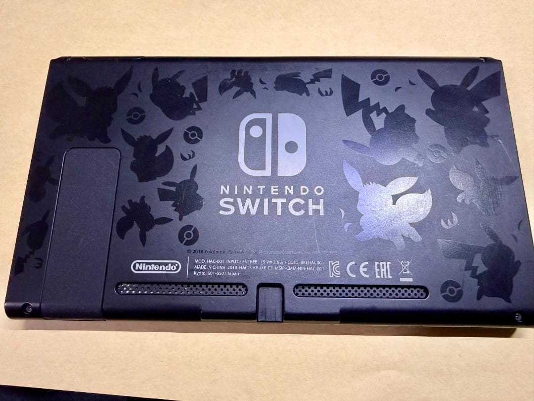 Nintendo Switch 本体 ポケットモンスター レッツゴーピカチュウ版