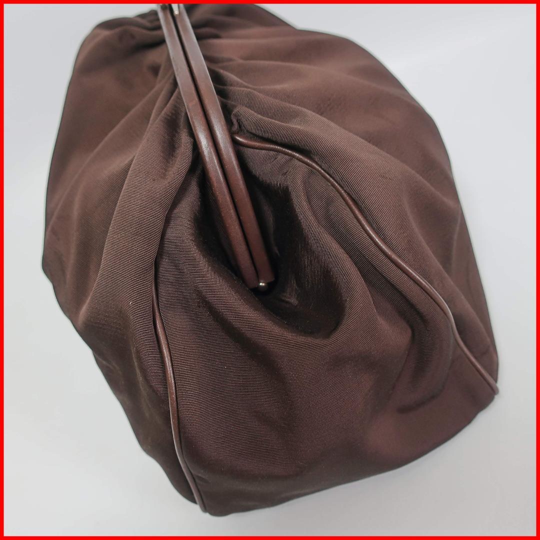 正規品 セリーヌ CELINE 特大ポーチ クラッチ がま口 トリオンフ 保存袋