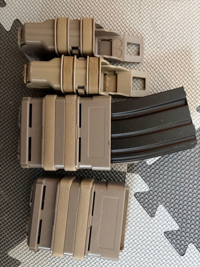 サバゲー　パーツ　グッズ　ホルスターまとめ売り