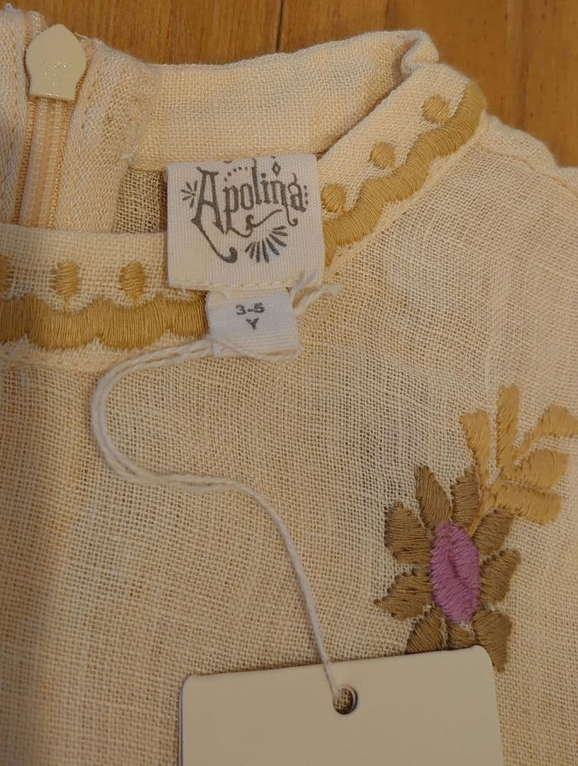 apolina アポリナ ワンピース　3-5y