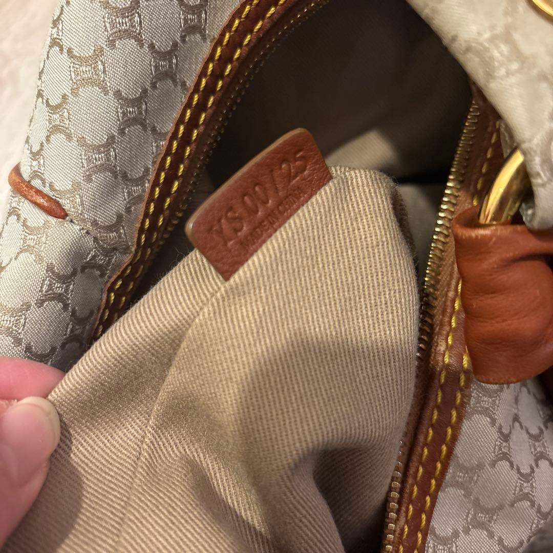 CELINE トリオンフ バッグ