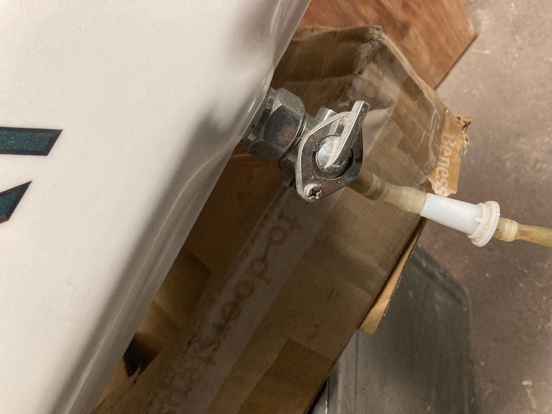 350ss 250ss KAWASAKI 純正タンク　カワサキSS マッハ2