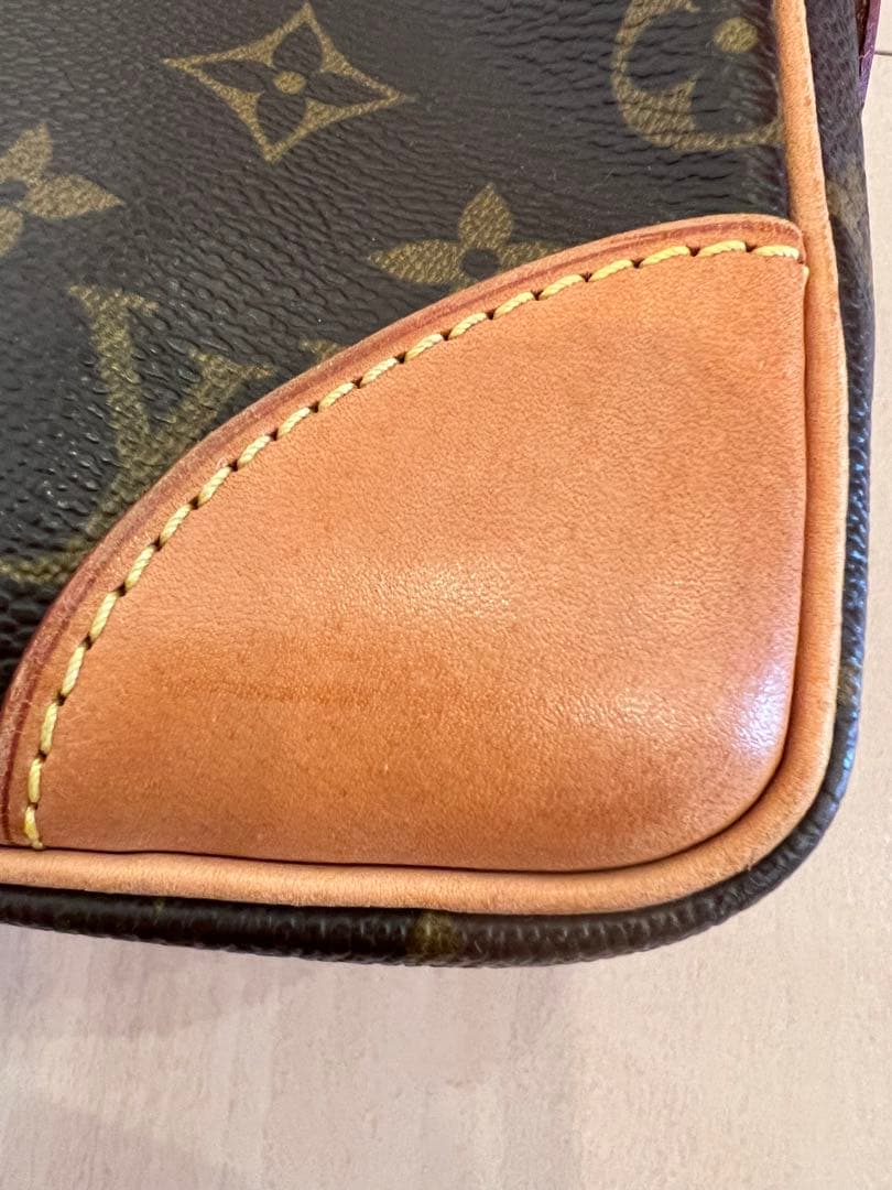 ルイ・ヴィトン モノグラム ビジネストートバッグ