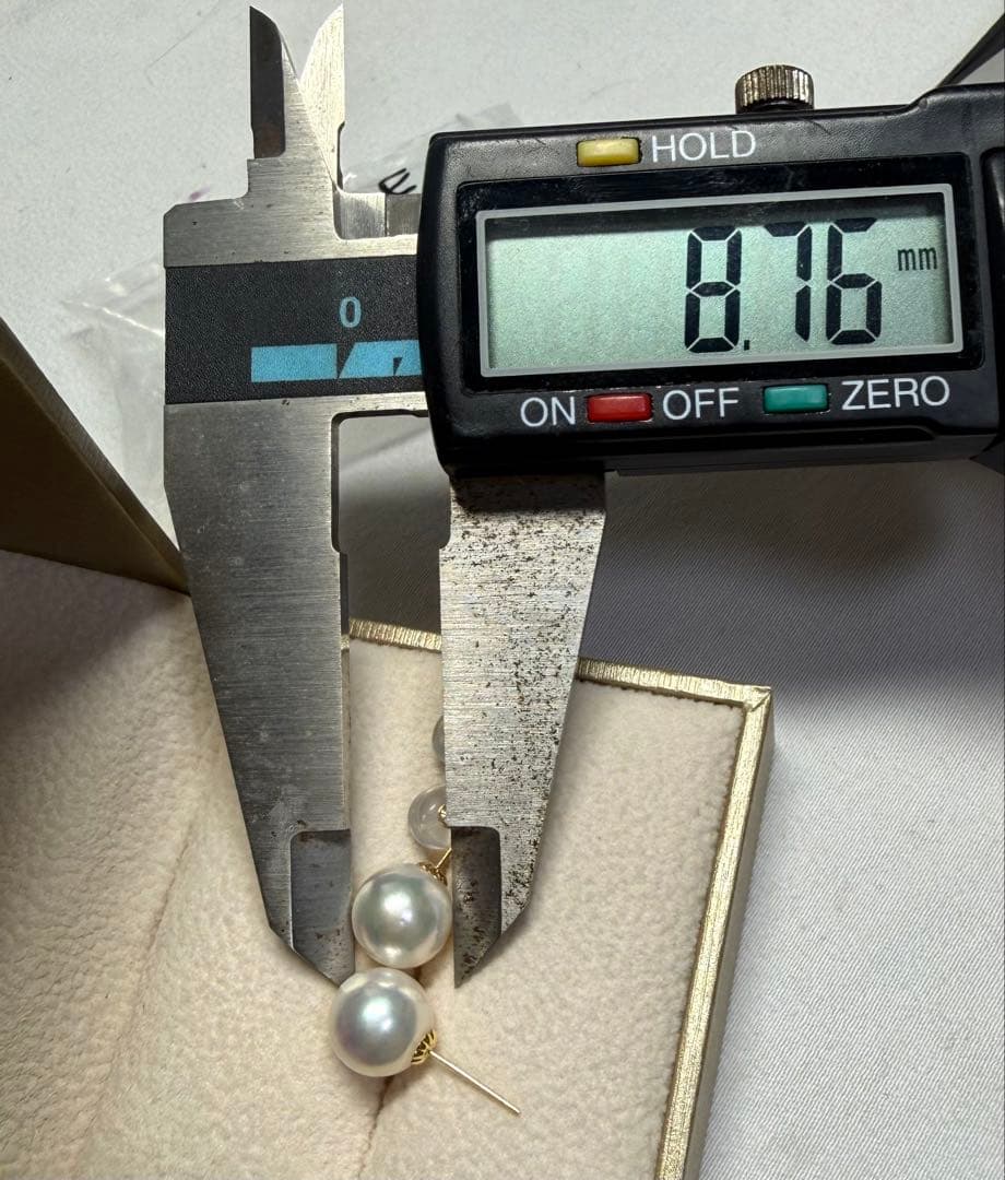 B608 アコヤ本真珠　18k金　ピアス　本物　海水 真珠　パール