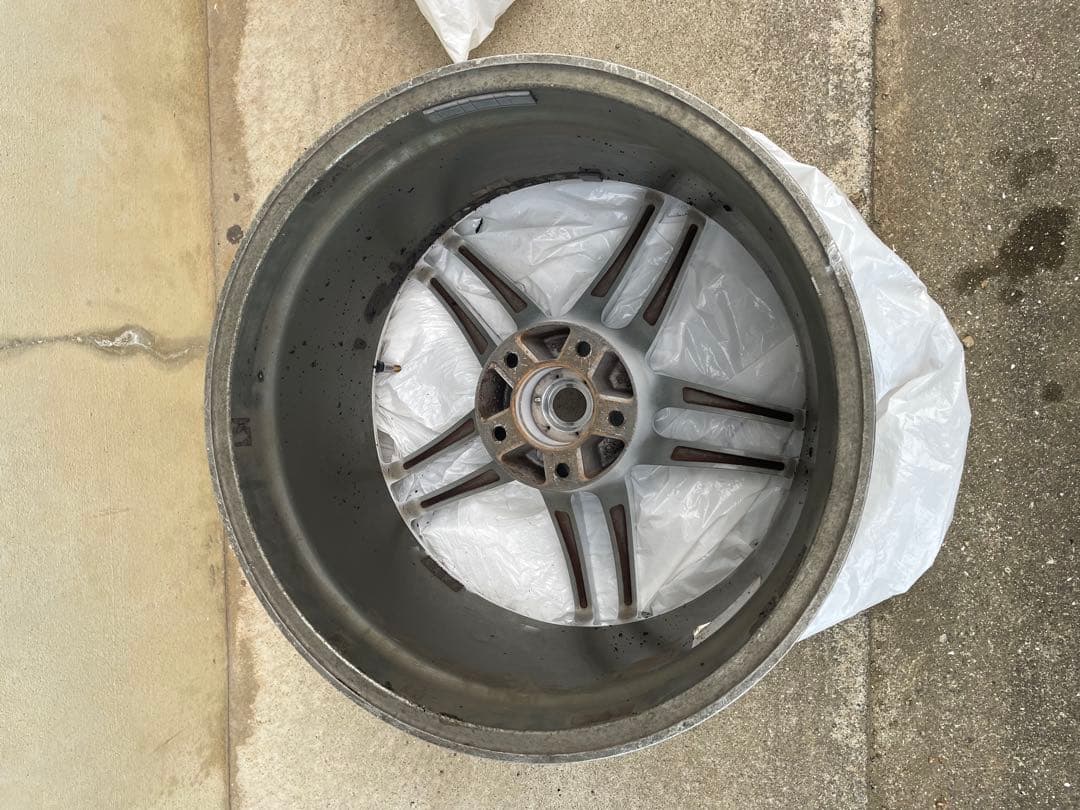 AVSモデル5 18インチ 9j 20 114.3 5H