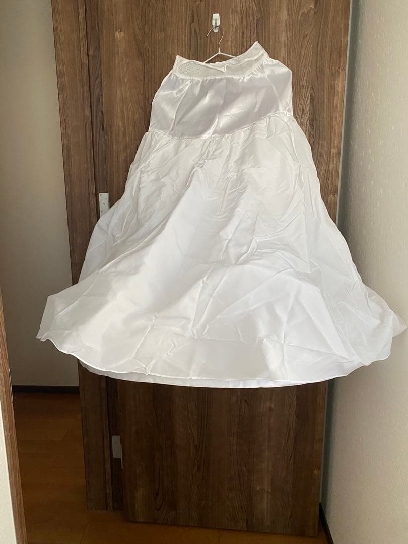 ワタベウェディング　エンパイアウェディングドレス