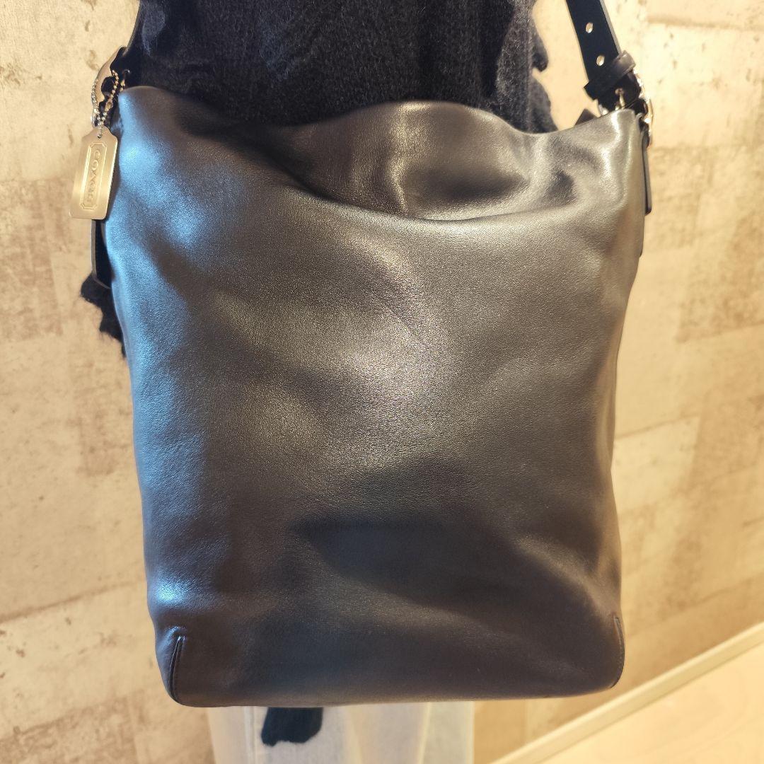 【美品】オールドコーチ ショルダー A4 バケツ型 ブラック COACH