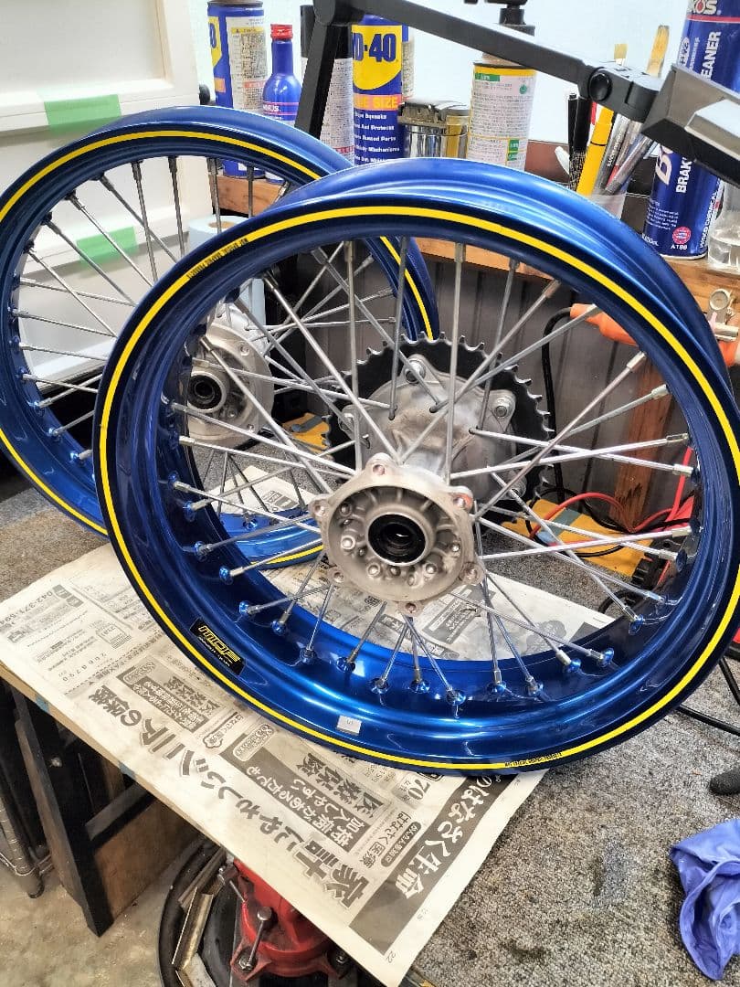 Dトラッカー、KLXシリーズ用ワイドリム前後セット