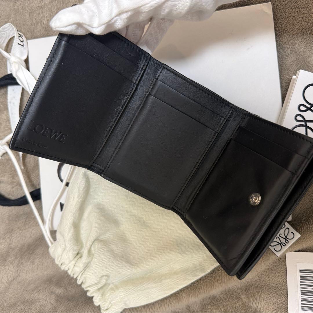 LOEWE 三つ折り財布 ブラック